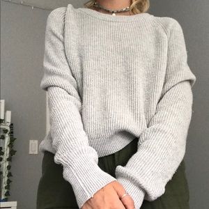 BRANDY MELVILLE SWEATER